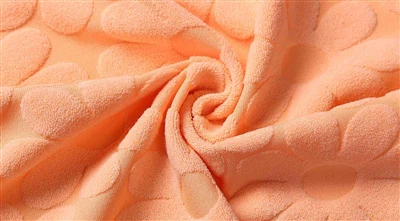 خواتین کے انڈرویئر کے تانے بانے تیراکی کے لباس کو کس طرح متاثر کرتے ہیں؟